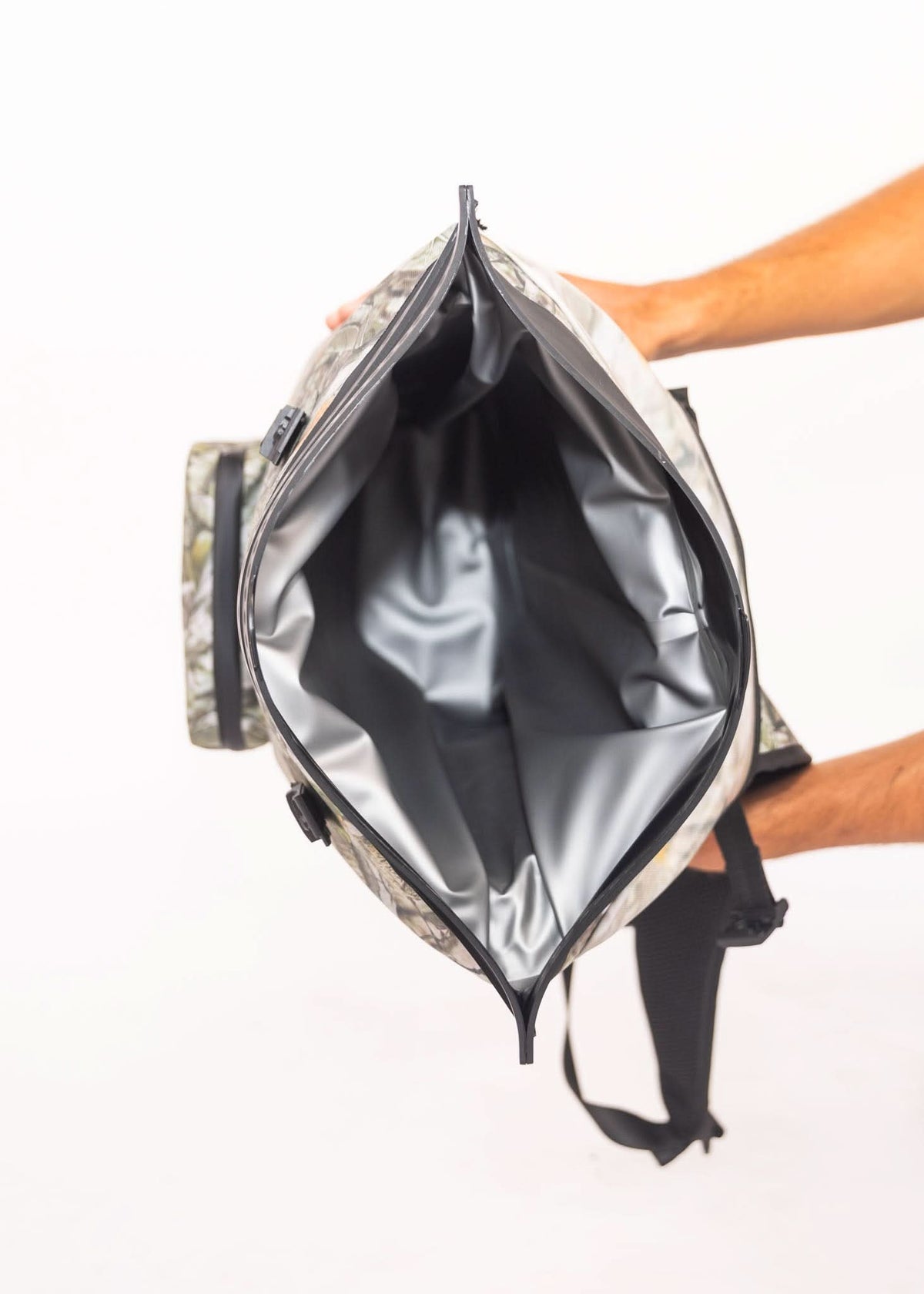 Waterproof Floating Backpack Cooler