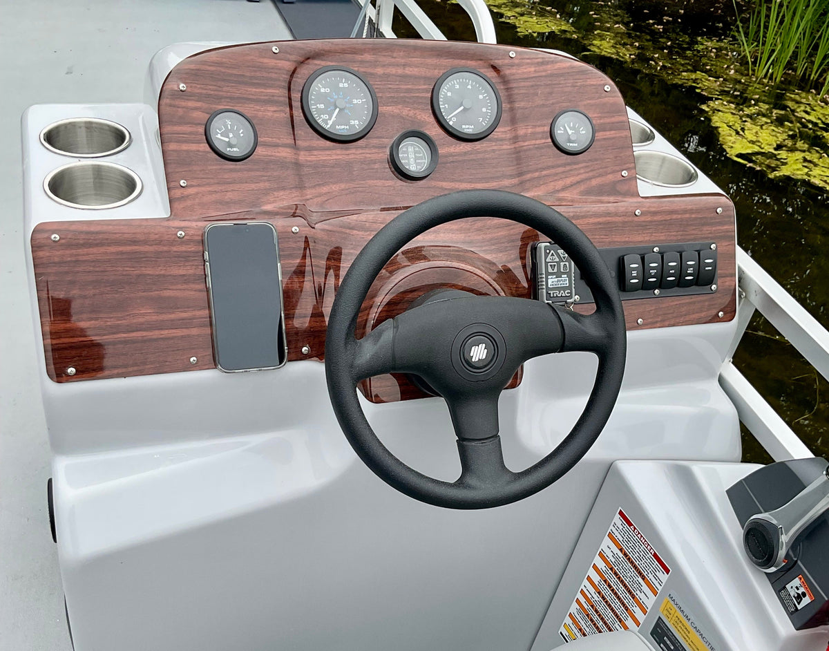 AquaAmp 400 Series Waterproof Wireless Charger