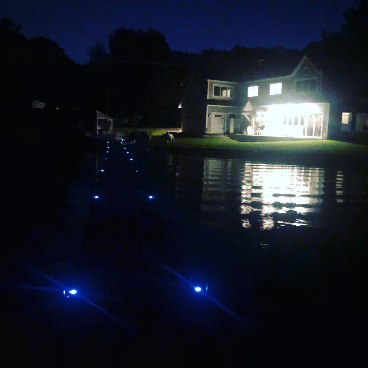 LED Dock &amp; Deck Pods - Solar Powered Light Dots