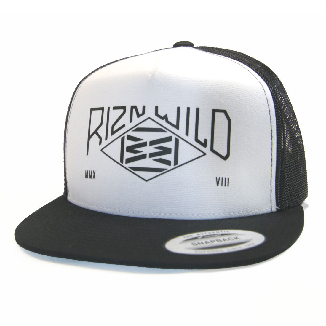 RANGE FLAT BILL TRUCKER HAT IN BLACK/WHITE