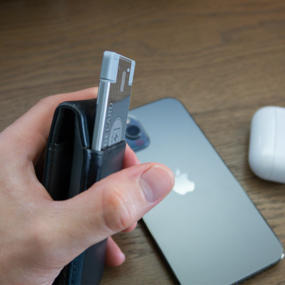 The World&#39;s Thinnest Portable Charger - The ChargeCard®