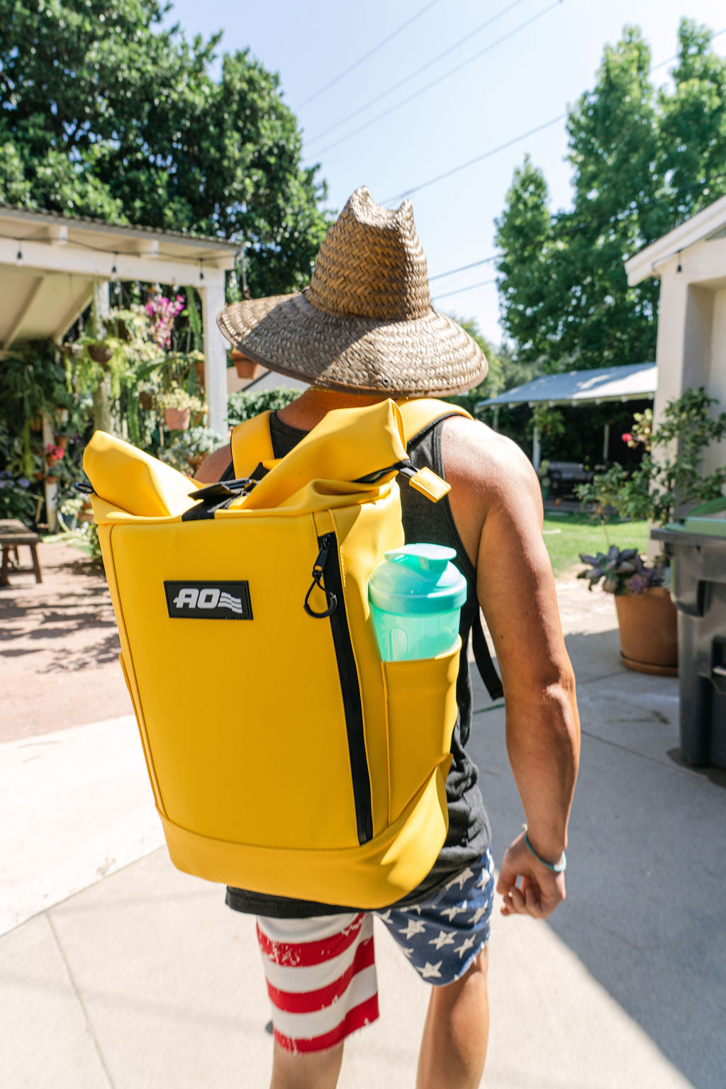Nomad Leatherette 18 Can Cooler