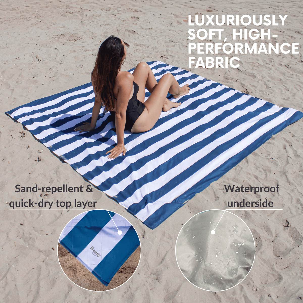 Oversized Waterproof &amp; Sand-Repellent Beach Blanket with Umbrella Port
