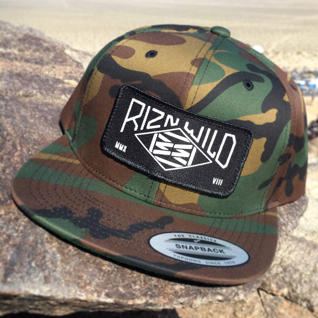 RANGE FLEX FIT FLAT BILL SNAPBACK HAT IN GREEN CAMO